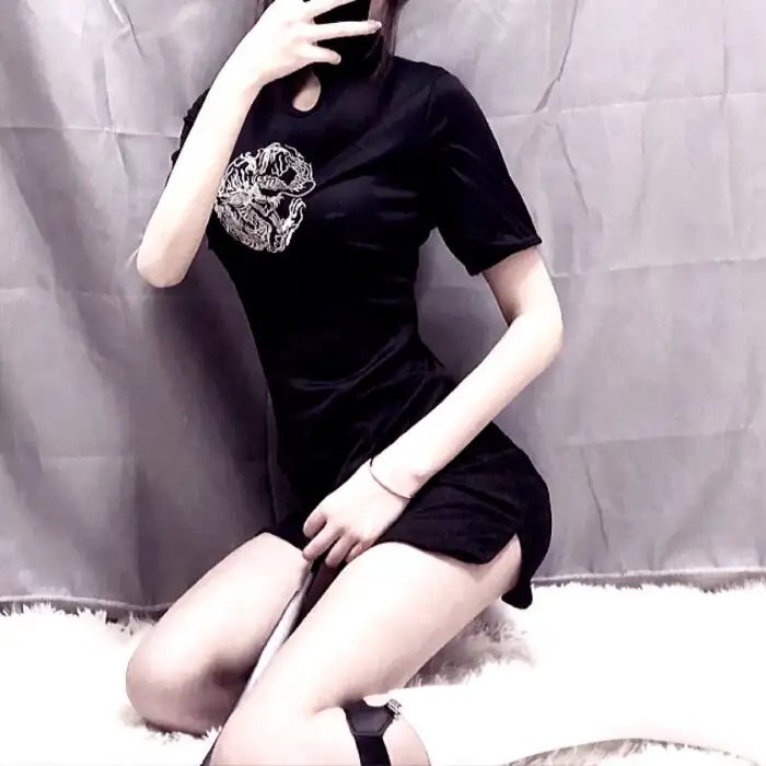 黑夜如潮 封面